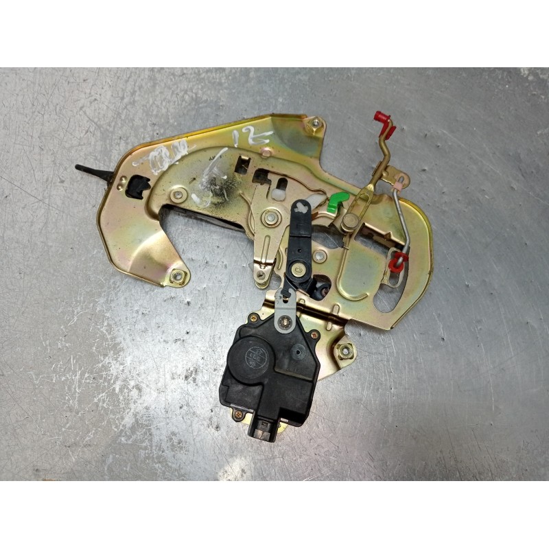 Recambio de motor cierre centralizado trasero izquierdo para kia carnival ii referencia OEM IAM   
