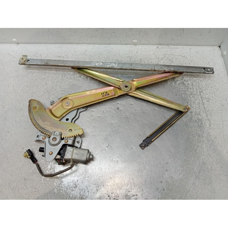 Recambio de motor elevalunas delantero derecho para kia carnival ii referencia OEM IAM OK5525856Y  