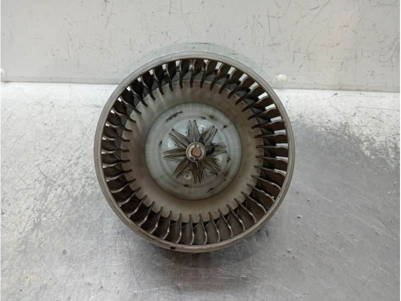 Recambio de motor calefaccion para kia carnival ii referencia OEM IAM   