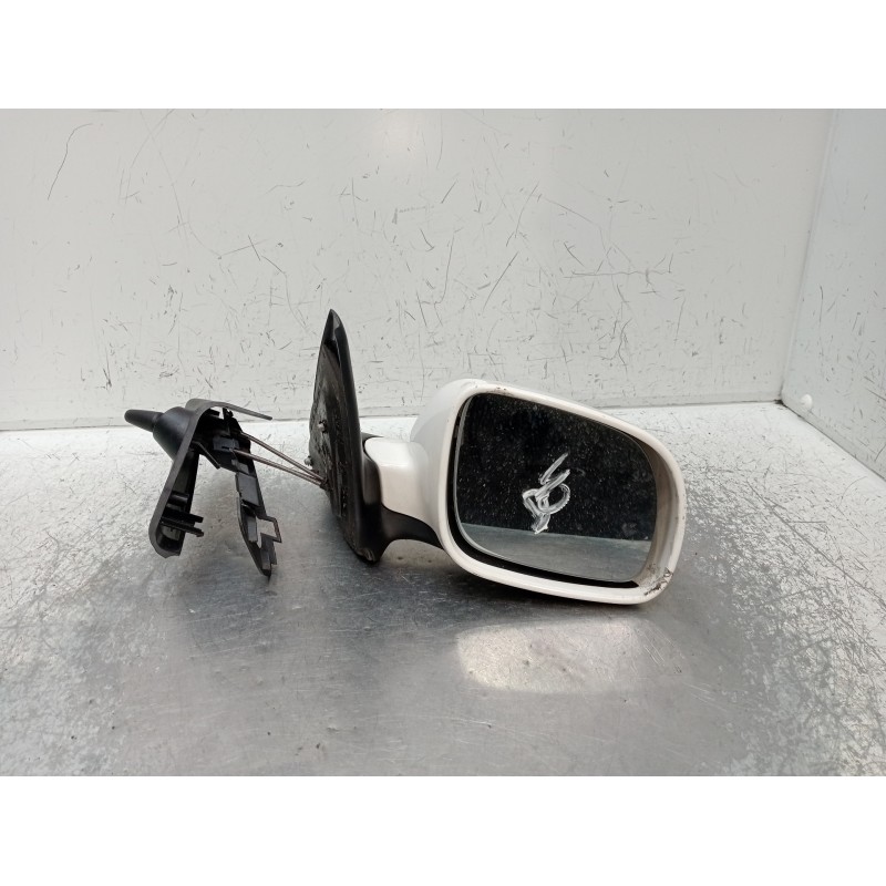 Recambio de retrovisor derecho para seat leon (1m1) referencia OEM IAM 1M0857934  MANUAL