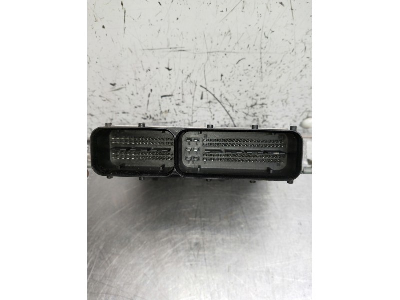 Recambio de centralita motor uce para audi a1 (8x) ambition referencia OEM IAM 5WP44795 03F906070CA 