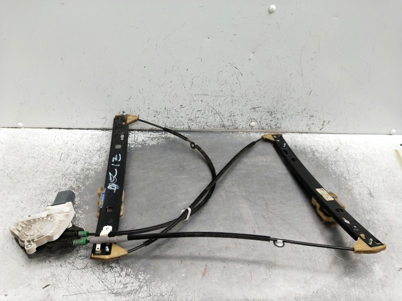 Recambio de elevalunas delantero izquierdo para audi a1 (8x) ambition referencia OEM IAM 8X3837461  3P