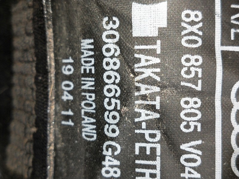 Recambio de juego cinturones trasero para audi a1 (8x) ambition referencia OEM IAM 8X0857805  3P