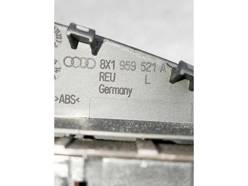 Recambio de mando elevalunas delantero izquierdo para audi a1 (8x) ambition referencia OEM IAM 8X1959521A  3P