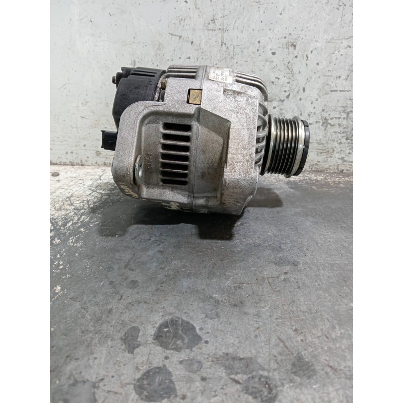 Recambio de alternador para renault megane i fase 2 classic (la..) referencia OEM IAM 437197 S542326R 