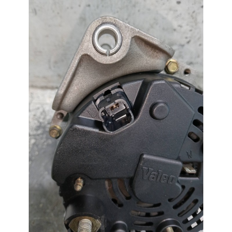 Recambio de alternador para renault megane i fase 2 classic (la..) referencia OEM IAM 437197 S542326R 