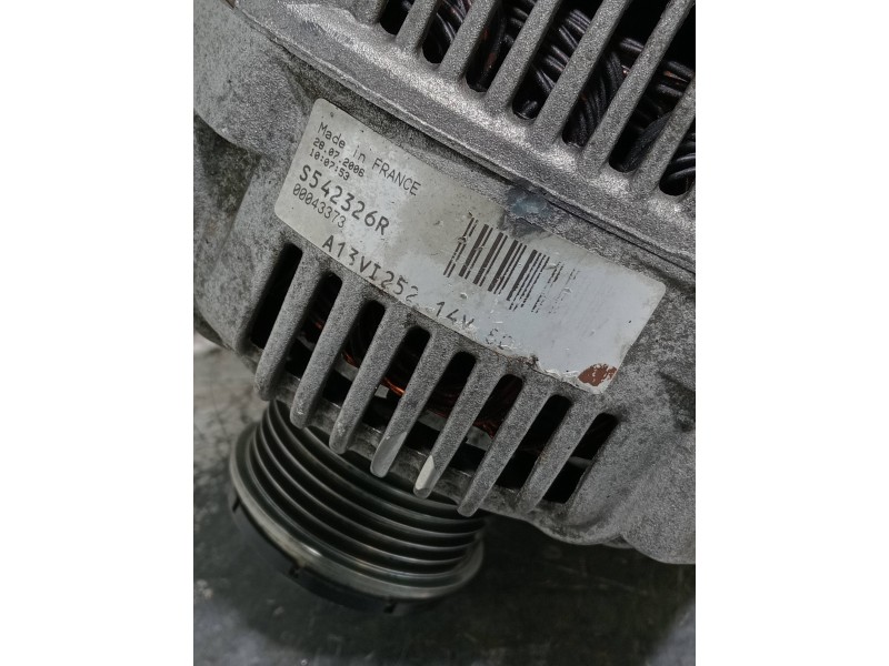 Recambio de alternador para renault megane i fase 2 classic (la..) referencia OEM IAM 437197 S542326R 