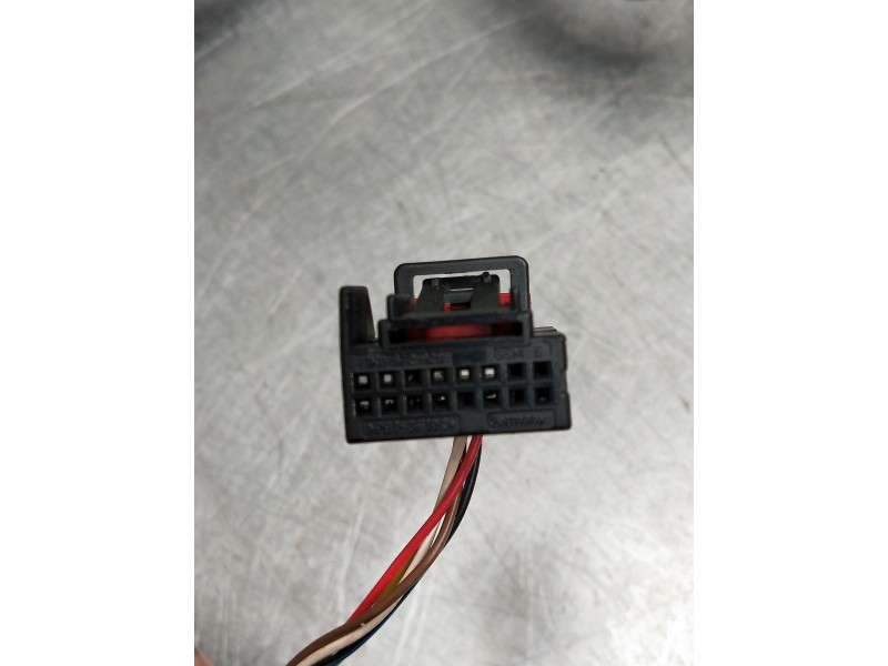 Recambio de retrovisor izquierdo para audi a1 (8x) ambition referencia OEM IAM   ELÉCTRICO