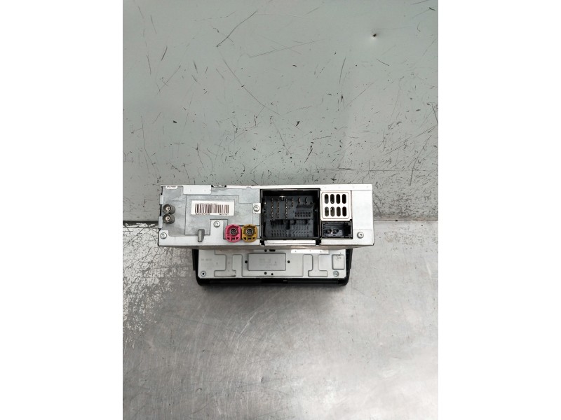Recambio de sistema audio / radio cd para audi a1 (8x) ambition referencia OEM IAM 8X0035183B  
