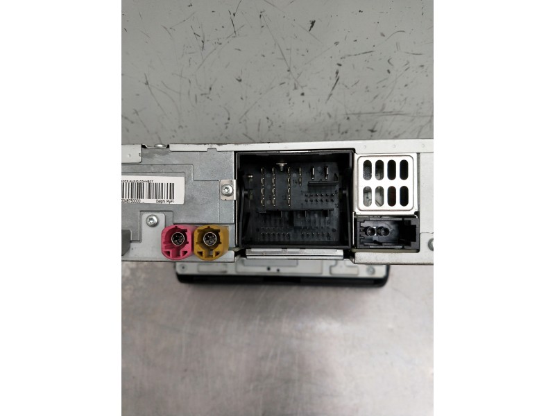 Recambio de sistema audio / radio cd para audi a1 (8x) ambition referencia OEM IAM 8X0035183B  