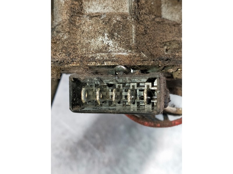 Recambio de motor limpia delantero para renault rapid/express (f40) referencia OEM IAM   
