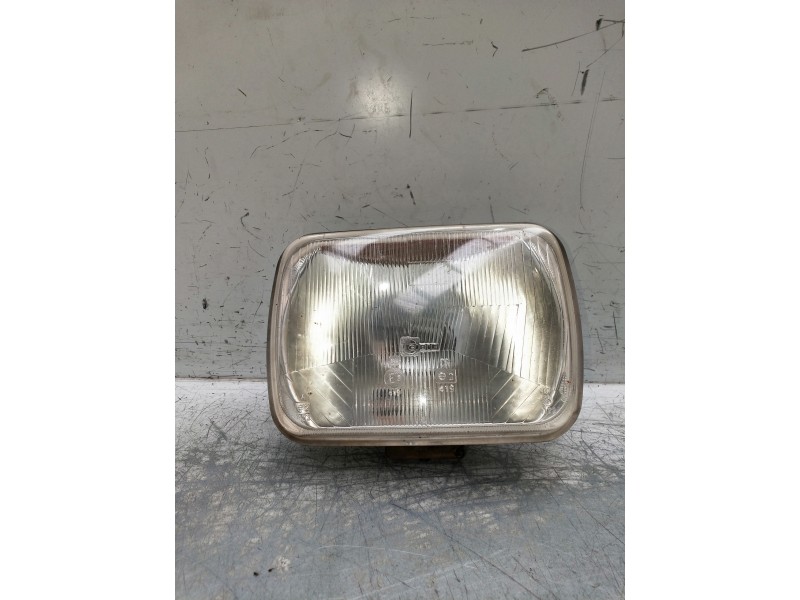 Recambio de faro derecho para renault rapid/express (f40) referencia OEM IAM   