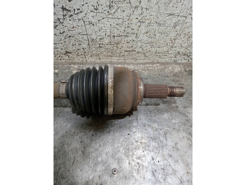 Recambio de transmision delantera izquierda para renault scenic ii authentique referencia OEM IAM 8200383707  