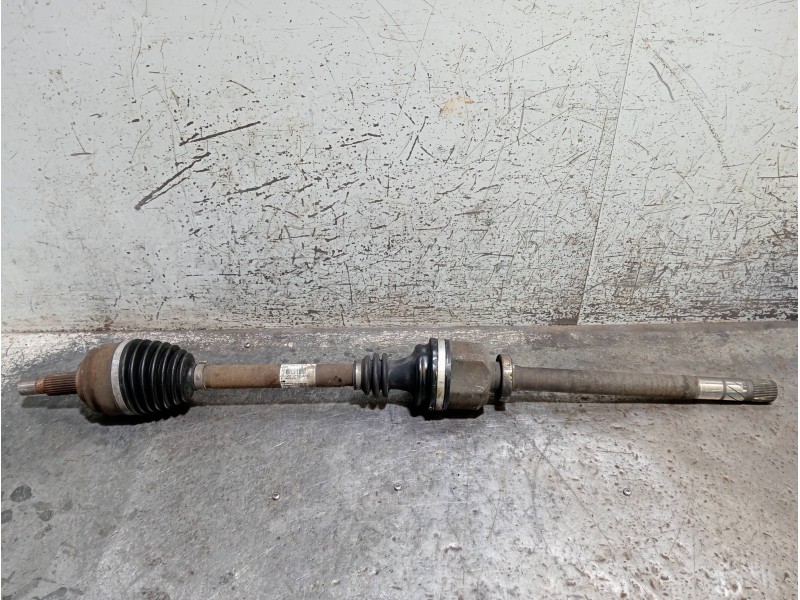 Recambio de transmision delantera derecha para renault scenic ii authentique referencia OEM IAM 8200383708  