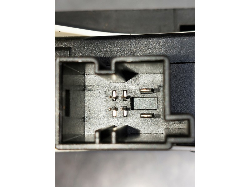 Recambio de elevalunas delantero derecho para audi a5 coupe (8t) referencia OEM IAM 4F0959802D  4P