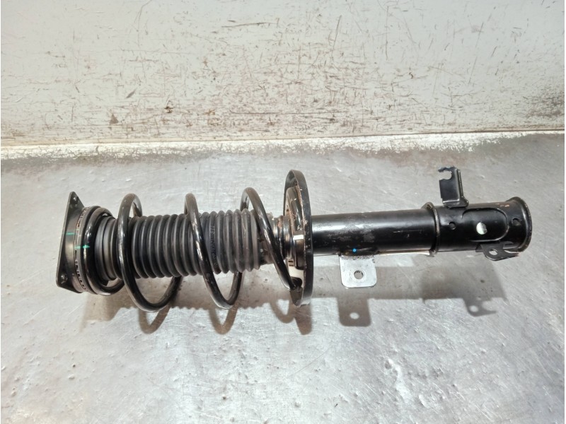 Recambio de amortiguador delantero derecho para opel corsa f referencia OEM IAM 9837414780 ST32000786 