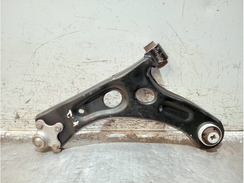 Recambio de brazo suspension inferior delantero derecho para opel corsa f referencia OEM IAM   