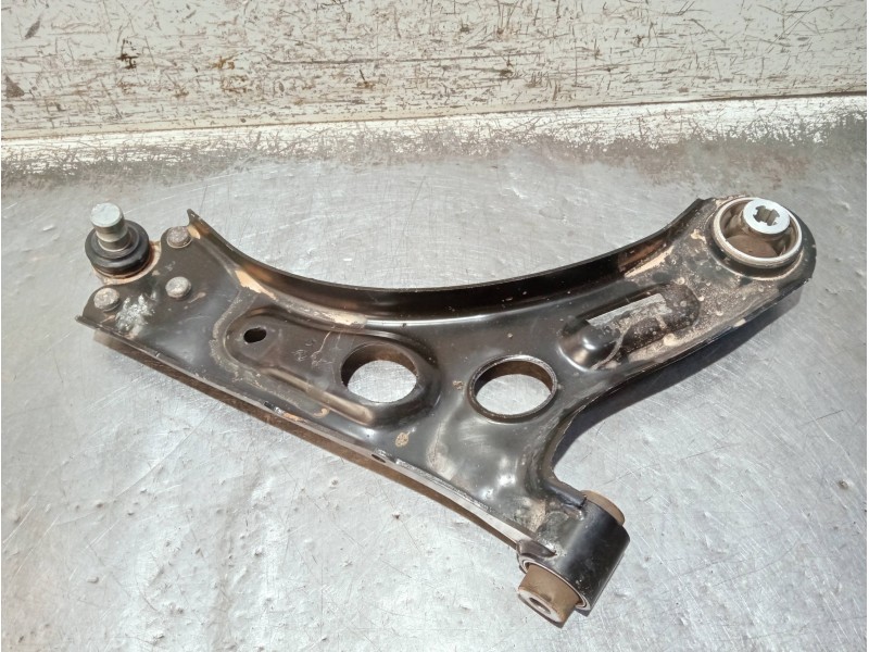 Recambio de brazo suspension inferior delantero derecho para opel corsa f referencia OEM IAM   