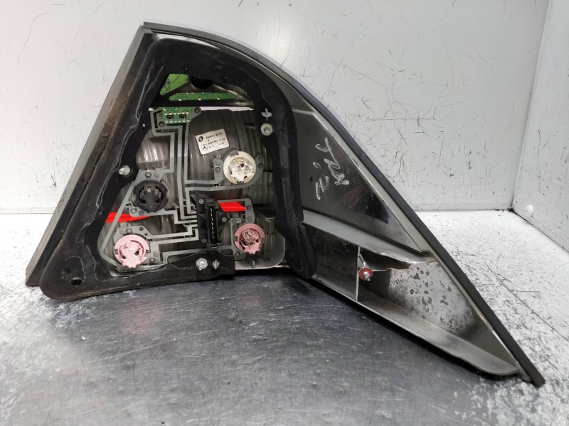 Recambio de piloto trasero izquierdo para mercedes clase s (w220) berlina 500 (220.075) referencia OEM IAM A2208200764  