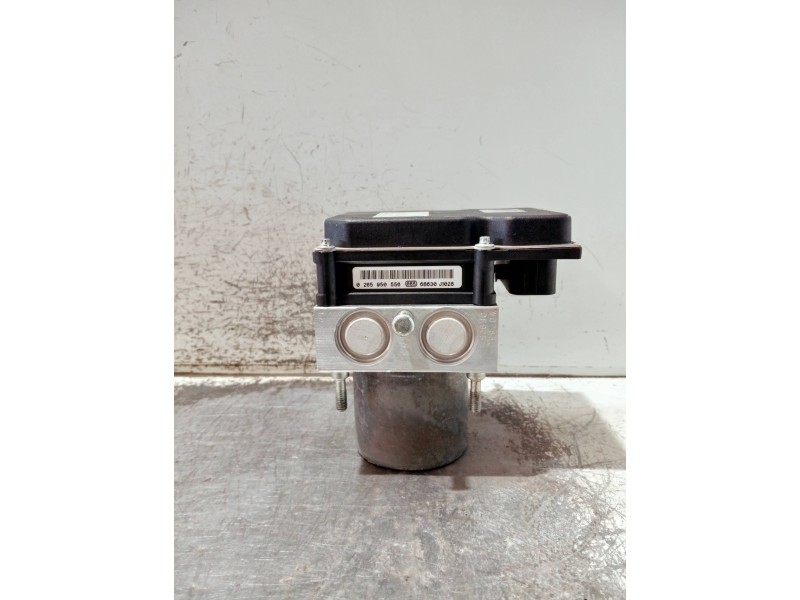 Recambio de abs para audi a6 berlina (4f2) referencia OEM IAM 0265950556 0265235100 4F0614517