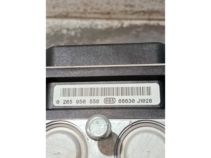Recambio de abs para audi a6 berlina (4f2) referencia OEM IAM 0265950556 0265235100 4F0614517