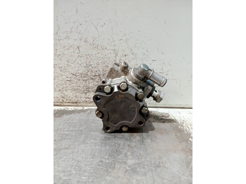 Recambio de bomba direccion para audi a6 berlina (4f2) referencia OEM IAM 4F0145155E 7692955200 