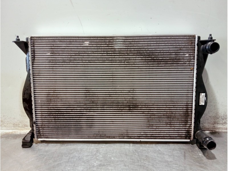 Recambio de radiador agua para audi a6 berlina (4f2) referencia OEM IAM 4F0121251Q  