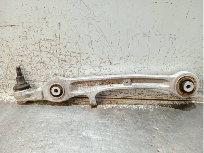 Recambio de brazo suspension inferior delantero derecho para audi a6 berlina (4f2) referencia OEM IAM   