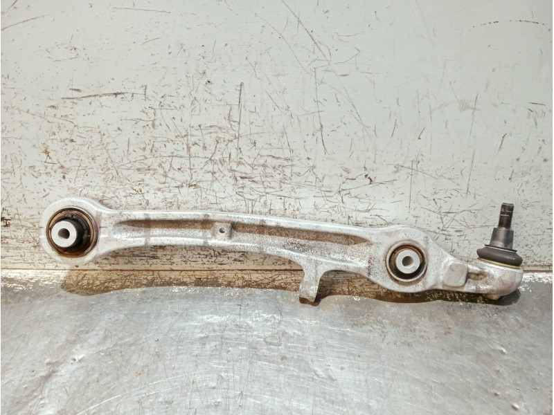 Recambio de brazo suspension inferior delantero derecho para audi a6 berlina (4f2) referencia OEM IAM   