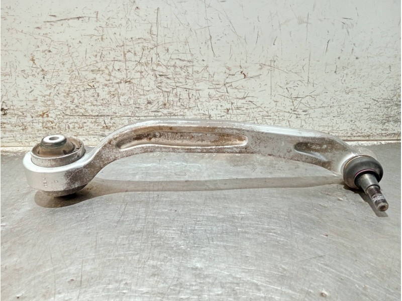 Recambio de brazo suspension inferior delantero derecho para audi a6 berlina (4f2) referencia OEM IAM   