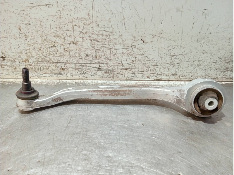 Recambio de brazo suspension inferior delantero izquierdo para audi a6 berlina (4f2) referencia OEM IAM   