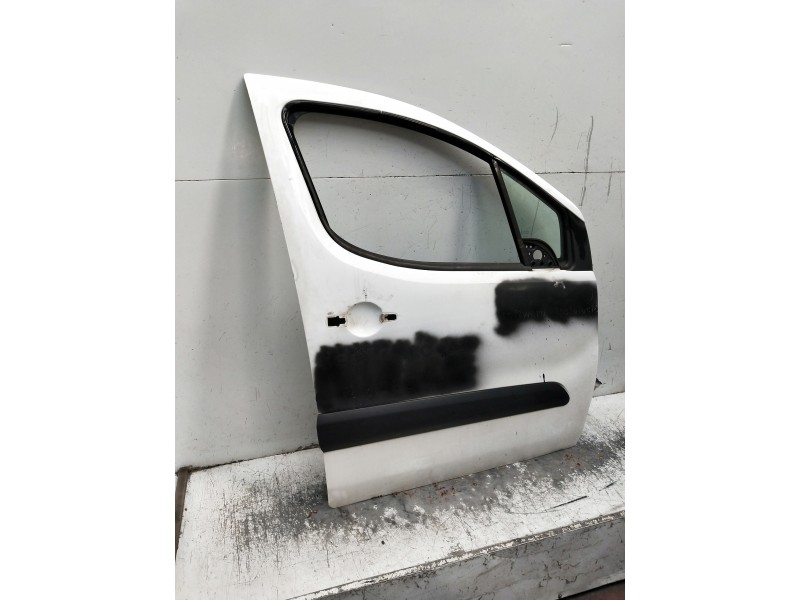 Recambio de puerta delantera derecha para peugeot partner kasten referencia OEM IAM   5P