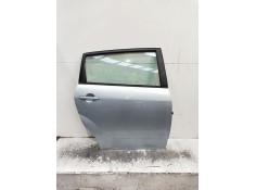 Recambio de puerta trasera derecha para toyota corolla verso (r1) 2.2 d-4d luna referencia OEM IAM   5P