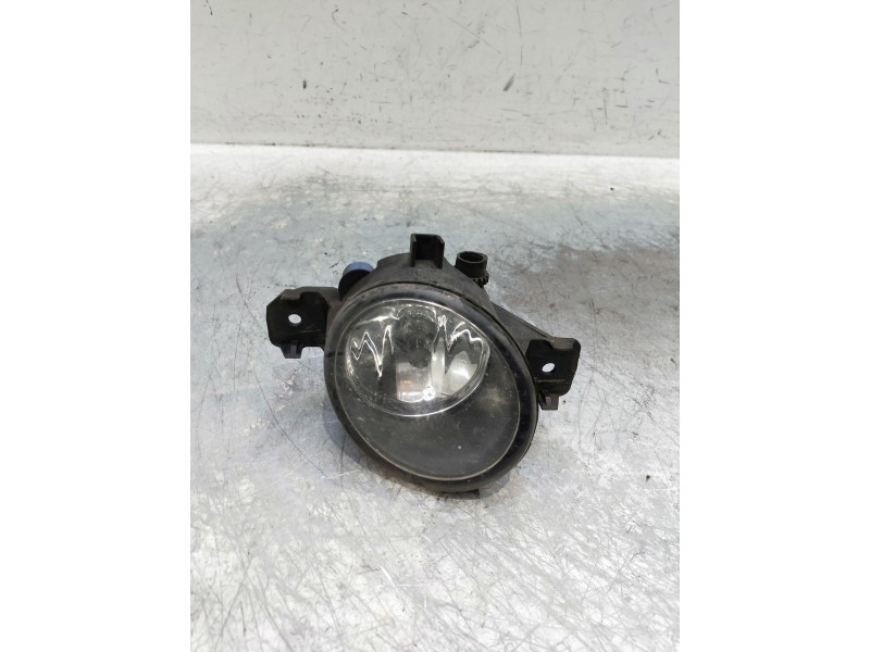 Recambio de faro antiniebla izquierdo para nissan qashqai (j10) acenta referencia OEM IAM 89206411 261558990A 