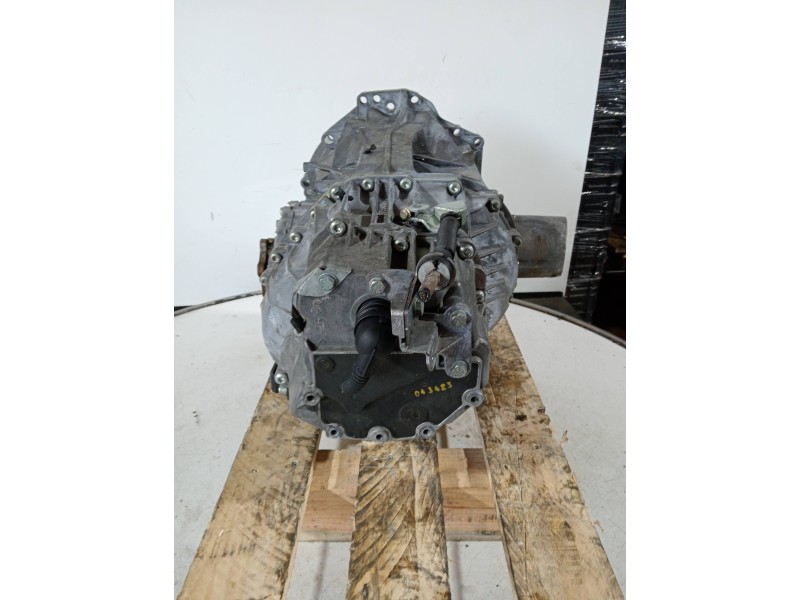 Recambio de caja cambios para audi a4 avant (8e) referencia OEM IAM GYJ 58831035 AUTOMATICO