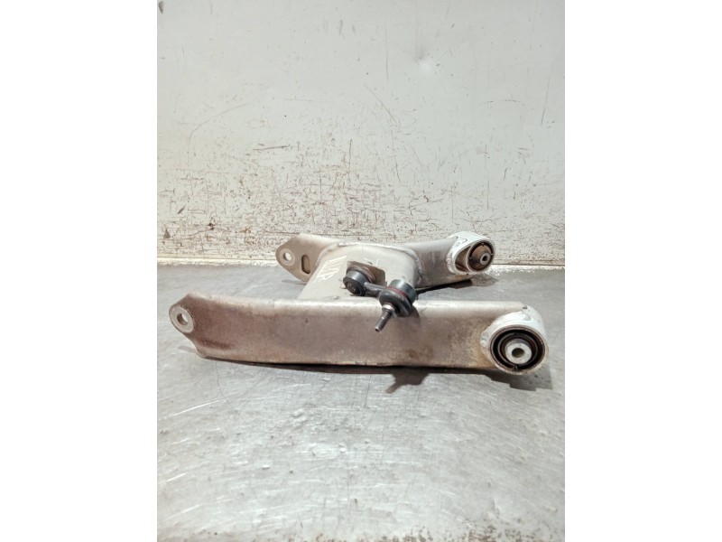 Recambio de brazo suspension inferior trasero izquierdo para bmw serie 5 berlina (e39) referencia OEM IAM   