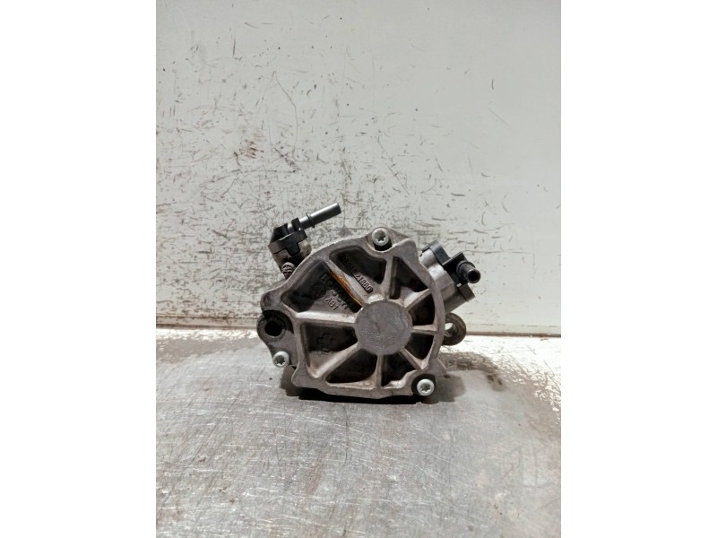 Recambio de depresor freno / bomba vacio para peugeot partner kasten referencia OEM IAM 9804021880  