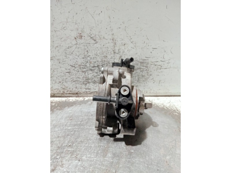 Recambio de depresor freno / bomba vacio para peugeot partner kasten referencia OEM IAM 9804021880  