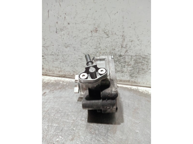 Recambio de depresor freno / bomba vacio para peugeot partner kasten referencia OEM IAM 9804021880  