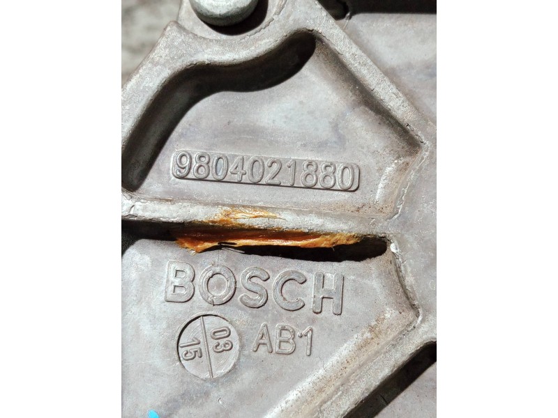 Recambio de depresor freno / bomba vacio para peugeot partner kasten referencia OEM IAM 9804021880  