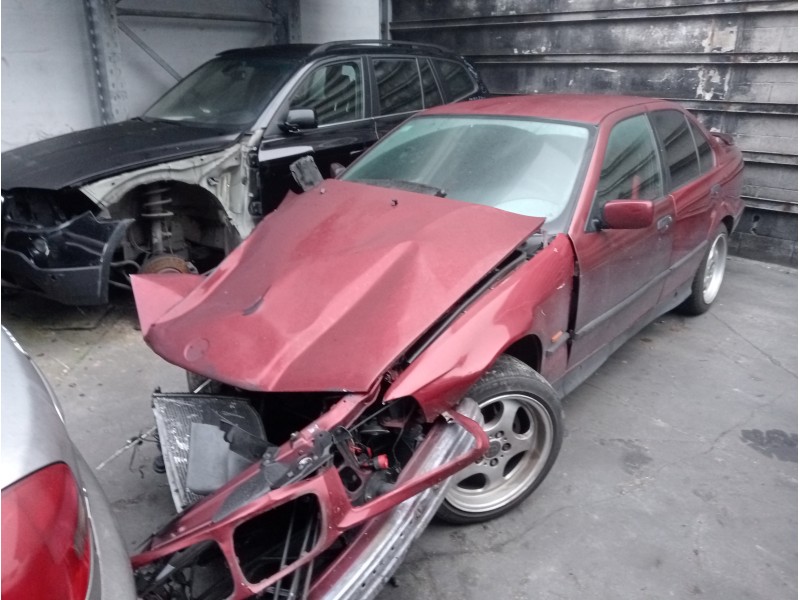 bmw serie 3 berlina (e36) del año 1997