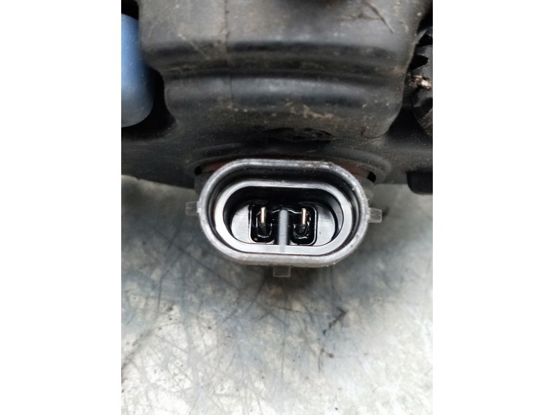 Recambio de faro antiniebla derecho para nissan qashqai (j10) acenta referencia OEM IAM 89206421 261508990A 