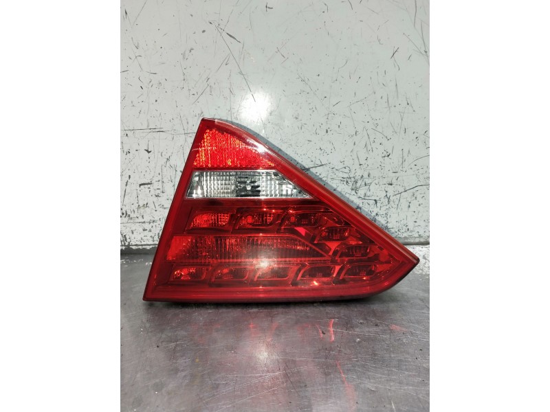 Recambio de piloto trasero derecho interior para audi a5 coupe (8t) referencia OEM IAM 8T0945094A  