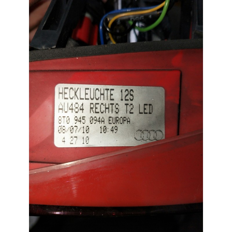 Recambio de piloto trasero derecho interior para audi a5 coupe (8t) referencia OEM IAM 8T0945094A  