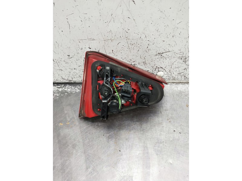 Recambio de piloto trasero izquierdo interior para audi a5 coupe (8t) referencia OEM IAM 8T0945093A  