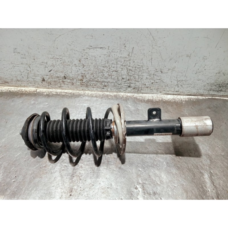 Recambio de amortiguador delantero derecho para peugeot partner kasten referencia OEM IAM 968410868006 824904003913 