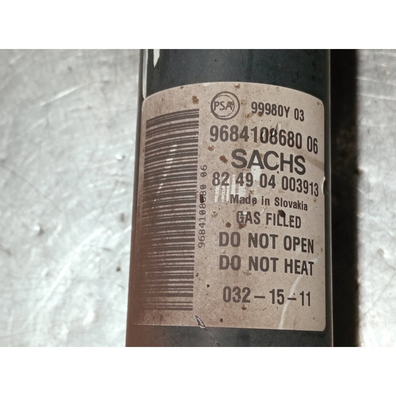 Recambio de amortiguador delantero derecho para peugeot partner kasten referencia OEM IAM 968410868006 824904003913 
