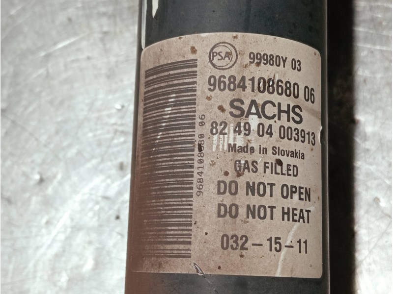 Recambio de amortiguador delantero derecho para peugeot partner kasten referencia OEM IAM 968410868006 824904003913 