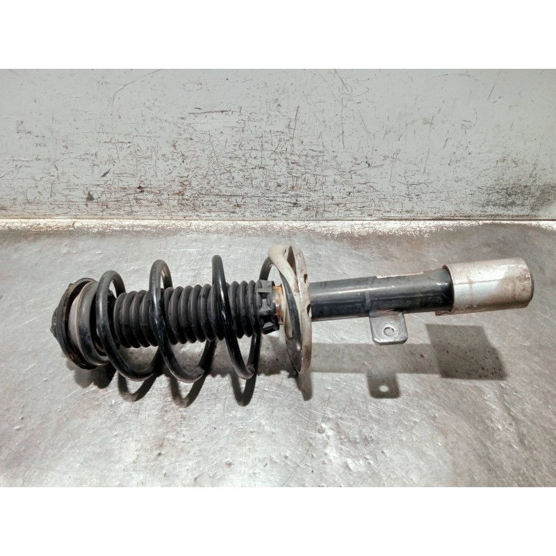 Recambio de amortiguador delantero izquierdo para peugeot partner kasten referencia OEM IAM 968410868006 824904003913 