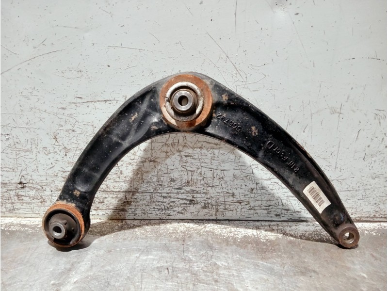 Recambio de brazo suspension inferior delantero derecho para peugeot partner kasten referencia OEM IAM 566792  